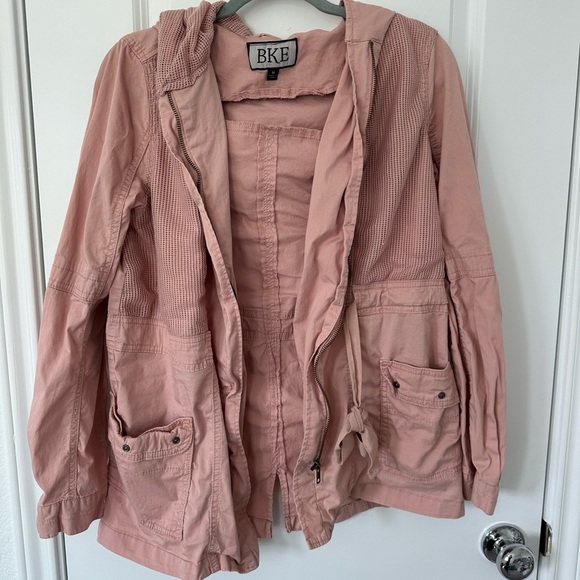 BKE Women's Pink Jacket - Picture 1 of 4